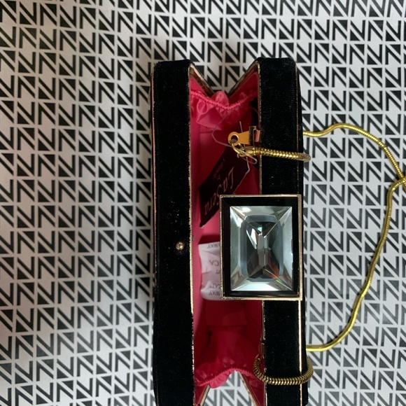 La Sera By Franchi Velvet with Gold Grommet Purse - Picture 3 of 9